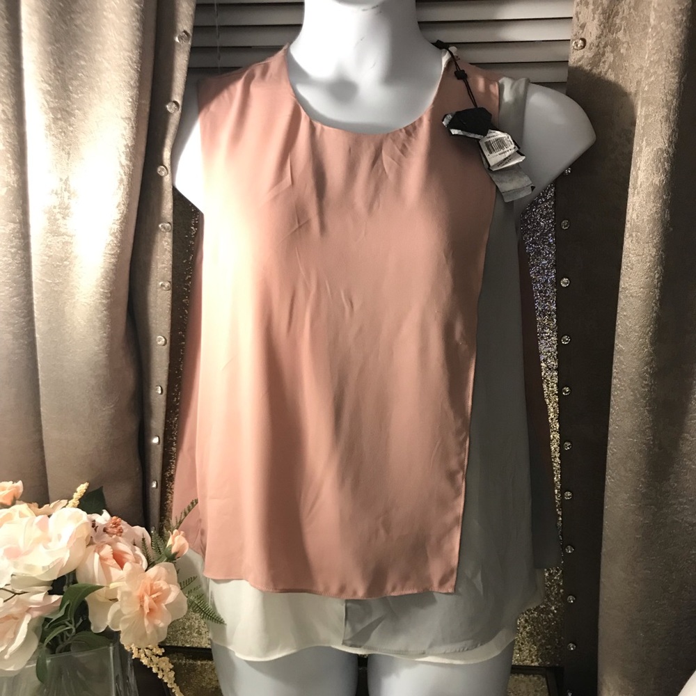 Pink gray white Georgette BCBG MAXAZRIA